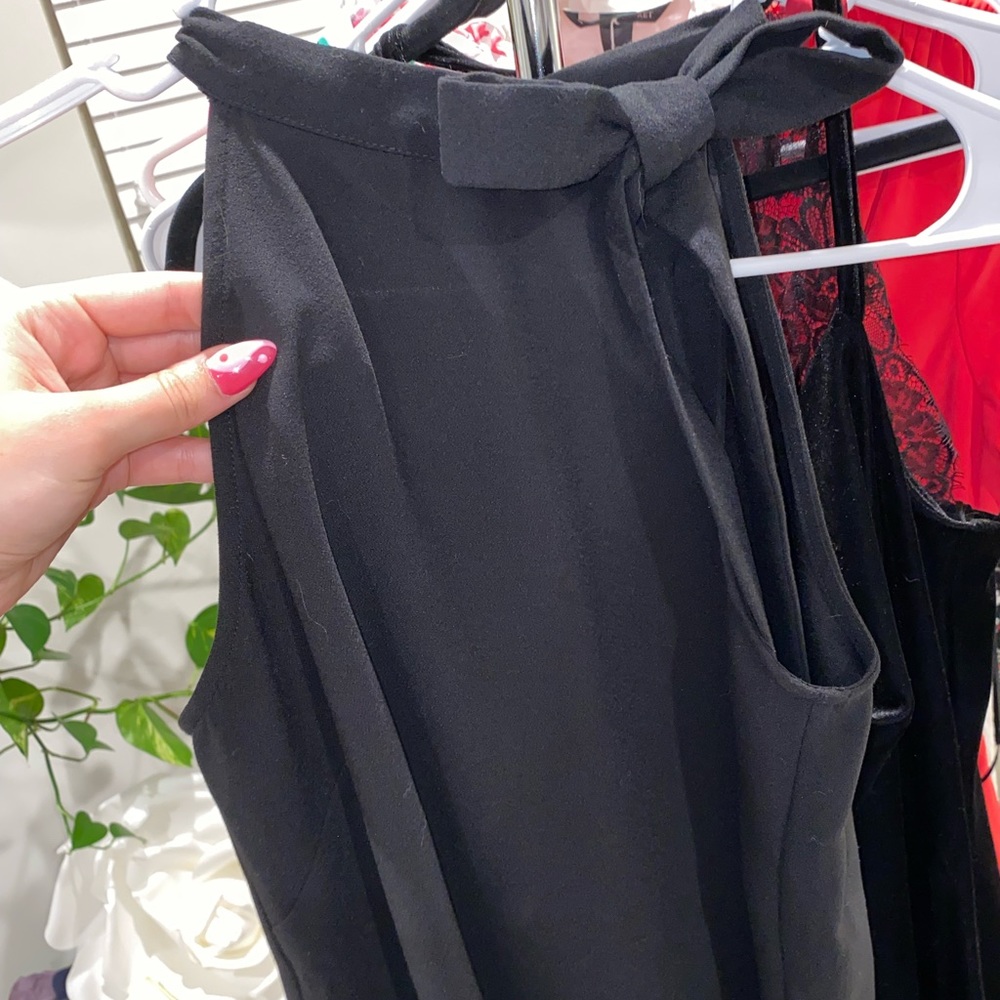 Ann Taylor petite black bow shift dress